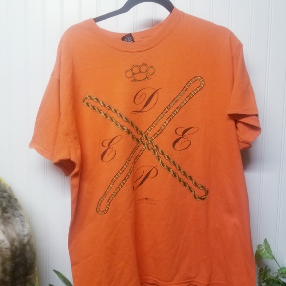 10.Deep Other - Men’s 10.deep T-shirt Size Large